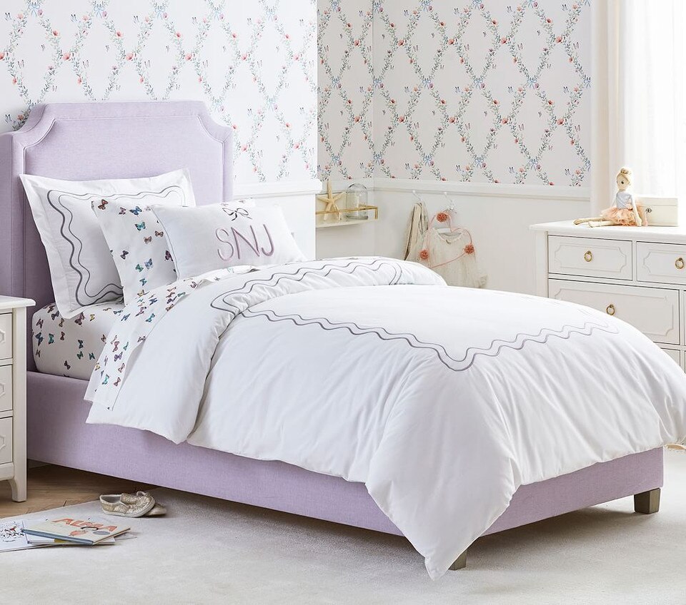 Embroidered Scalloped Organic Quilt Cover & Pillowcases Pottery Barn